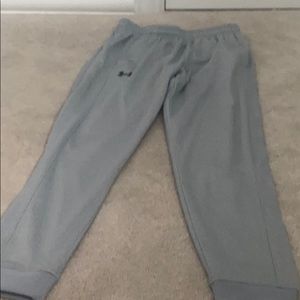 youth joggers large